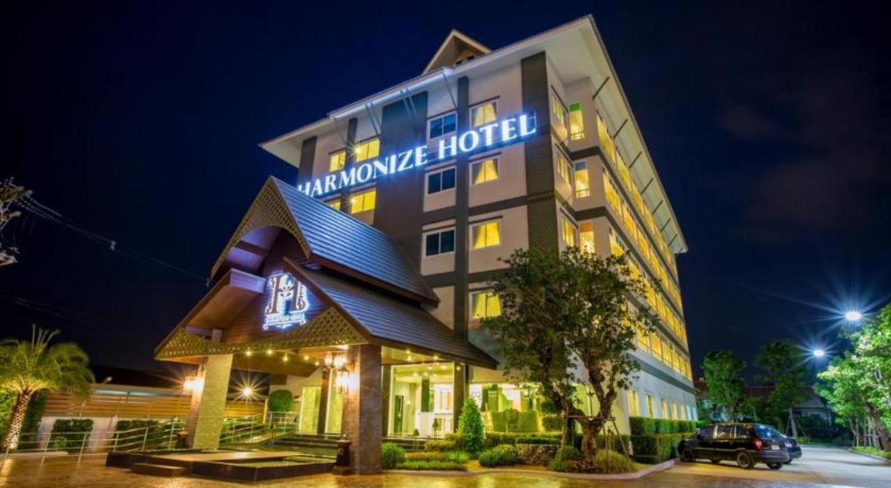 Harmonize Hotel- Sha Extra Plus Chiang Mai Exterior photo